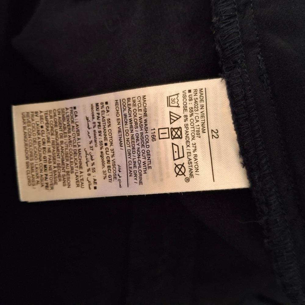 OLD NAVY PIXIE HIGH RISE Secret Smooth Pockets Women Shorts Size 22 Navy - Picture 7 of 7